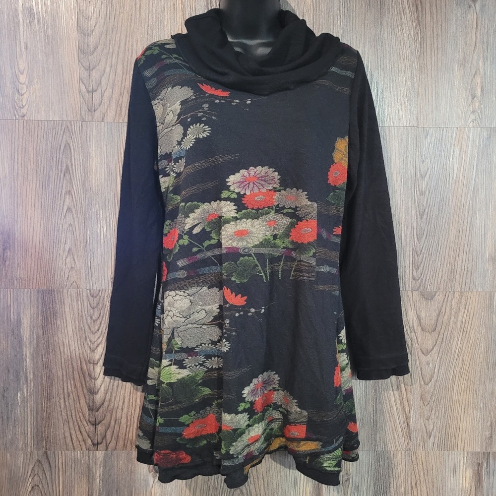Parsley & Sage Cowl Neck Tunic Size Small Black Multi Asian Floral Artsy